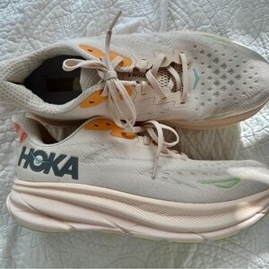 Hoka Clifton 9 Women’s Size 11 Wide